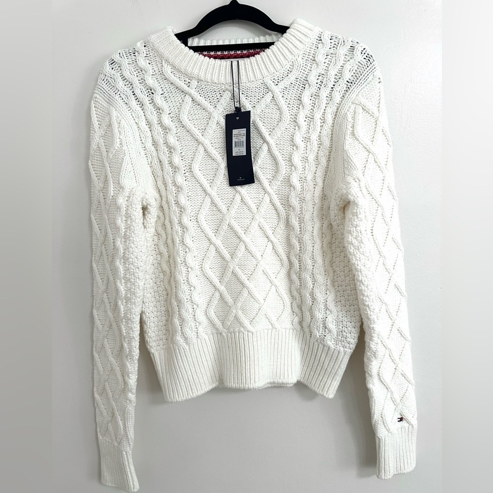 NWT Tommy Hilfiger Cable Knit Sweater XS